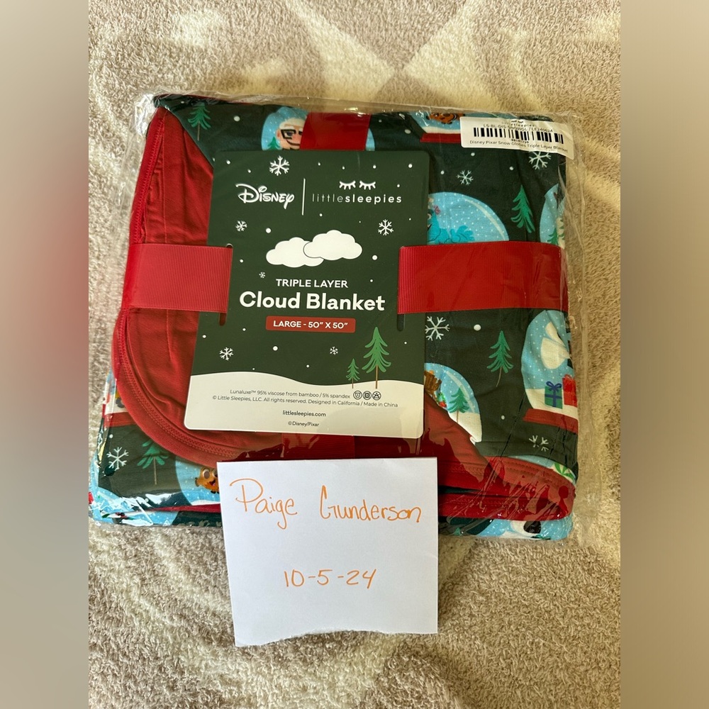 Little Sleepies - Very Pixar Christmas cloud blanket